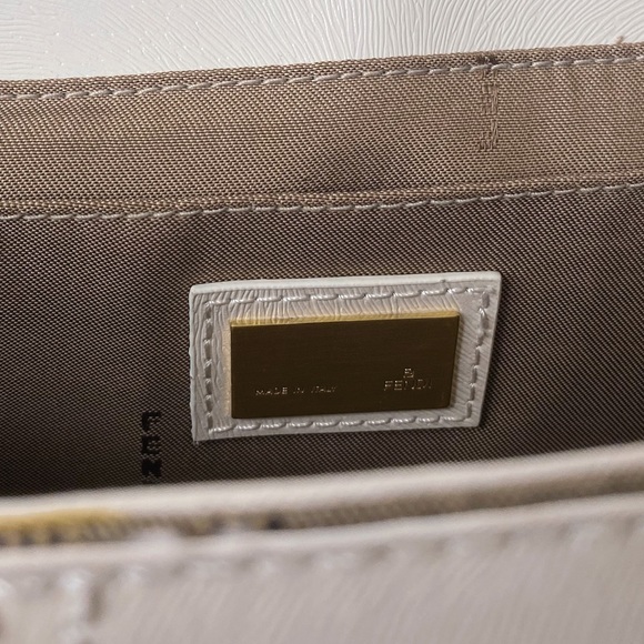 Rare Fendi calfskin satchel - Picture 8 of 10